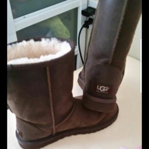 Ugg boots size 6